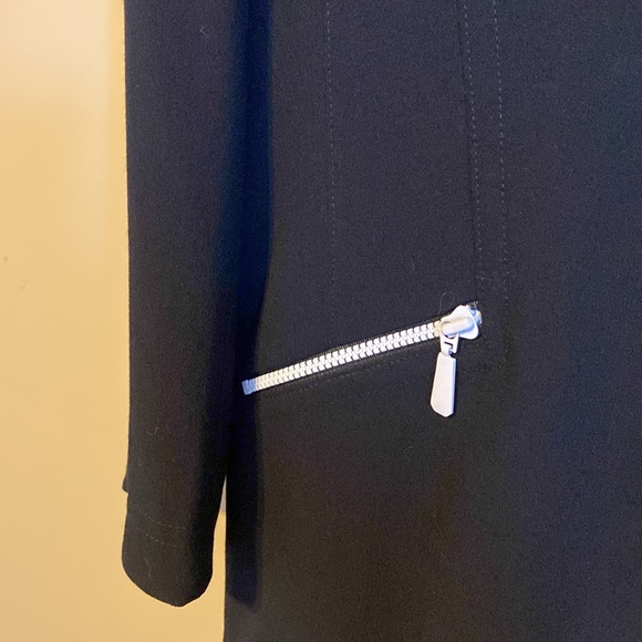 Rare Vintage Escada by Margaretha Ley blazer. Black with white buttons. - Picture 3 of 7